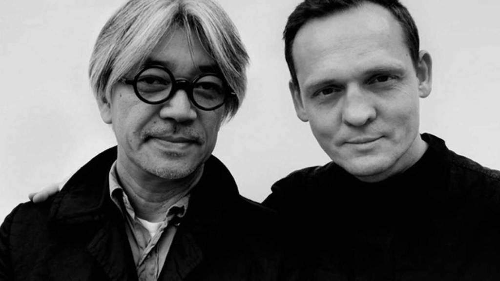 Alva Noto & Ryuichi Sakamoto's five-album series, V.I.R.U.S, to be reissued in 2022 image