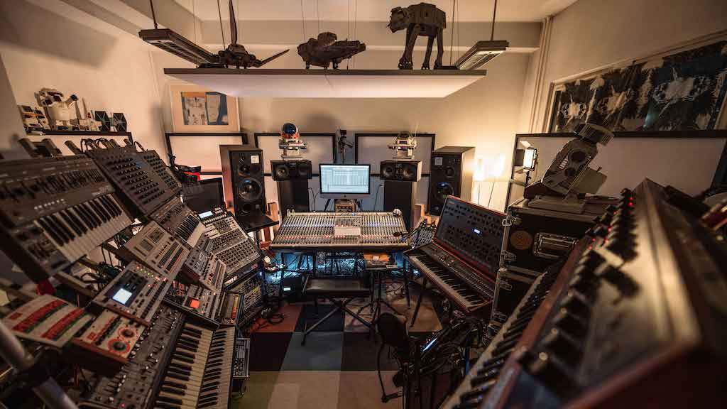 Mathew Jonson starts music production school, Freedom Engine Academy image