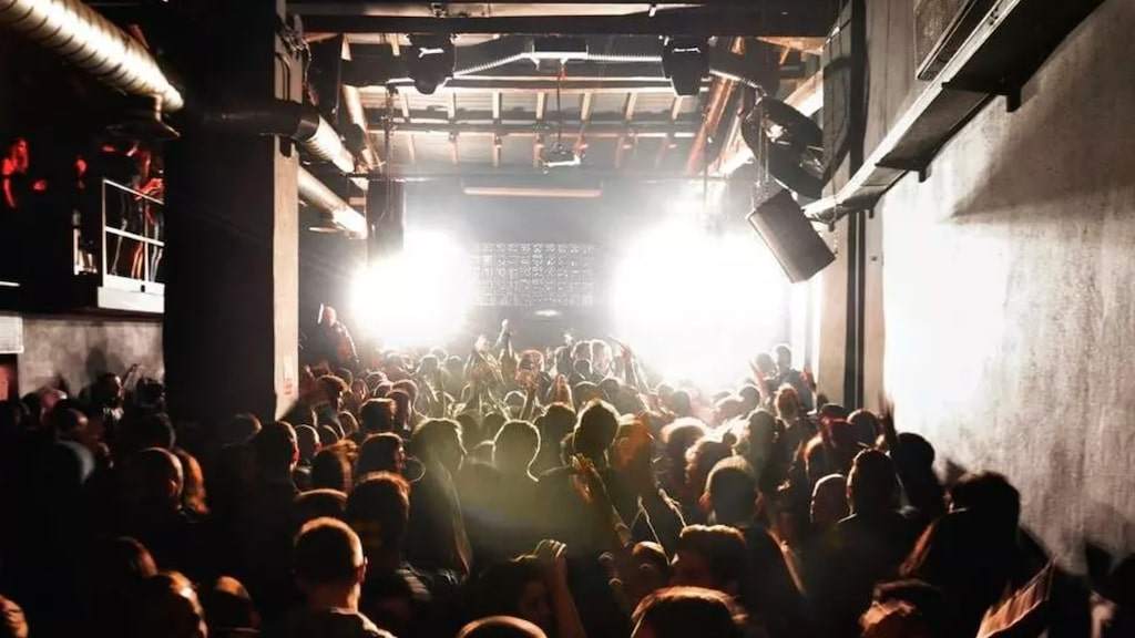 Clubs in Italy can reopen at 50 percent capacity indoors image