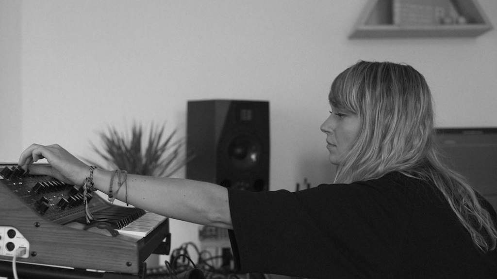 Mix Of The Day: Nadia Struiwigh image