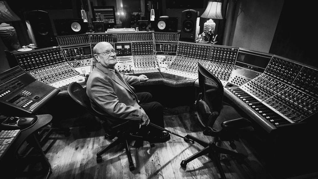 Studio equipment designer Rupert Neve has died image