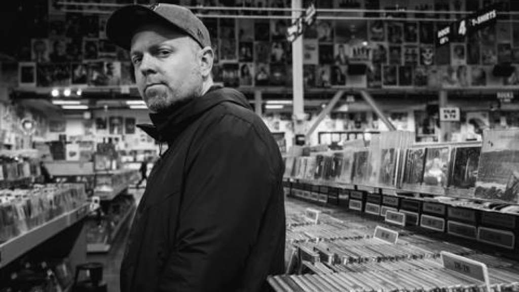 DJ Shadow's Endtroducing celebrates 25 years with a new double-vinyl reissue and 7-inch image
