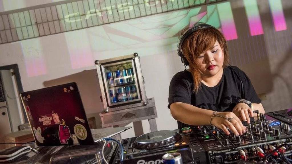 Mix Of The Day: Cats On Crack (Eileen Chan) image