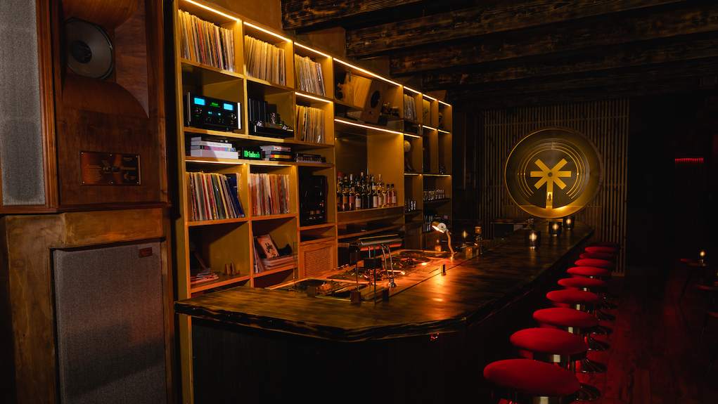 New audiophile bar opens in Miami image