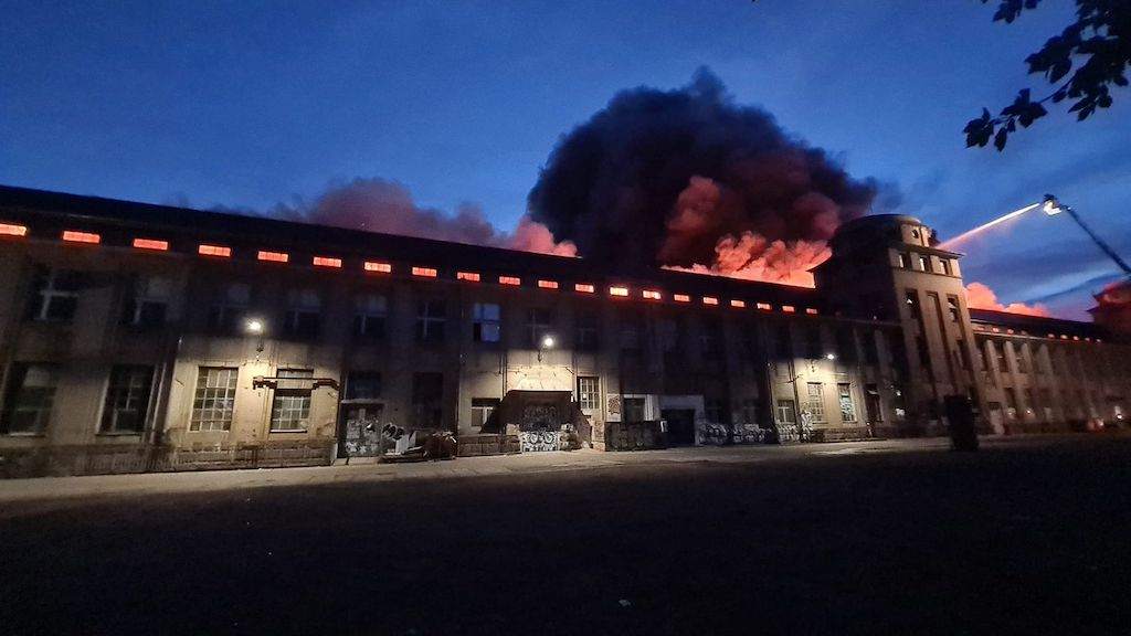 Dresden club Sektor Evolution launches crowdfunder after fire at industrial complex image