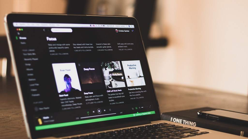 UK government approves working group to improve streaming pay for artists image