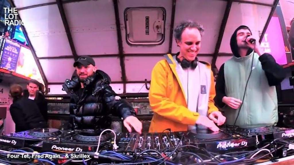 Four Tet, Skrillex and Fred again.. help New York's City Soul reach funding goal after bus robbery image