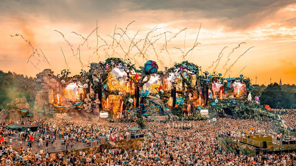 Israeli DJ Skazi's Tomorrowland set cancelled after IDF support