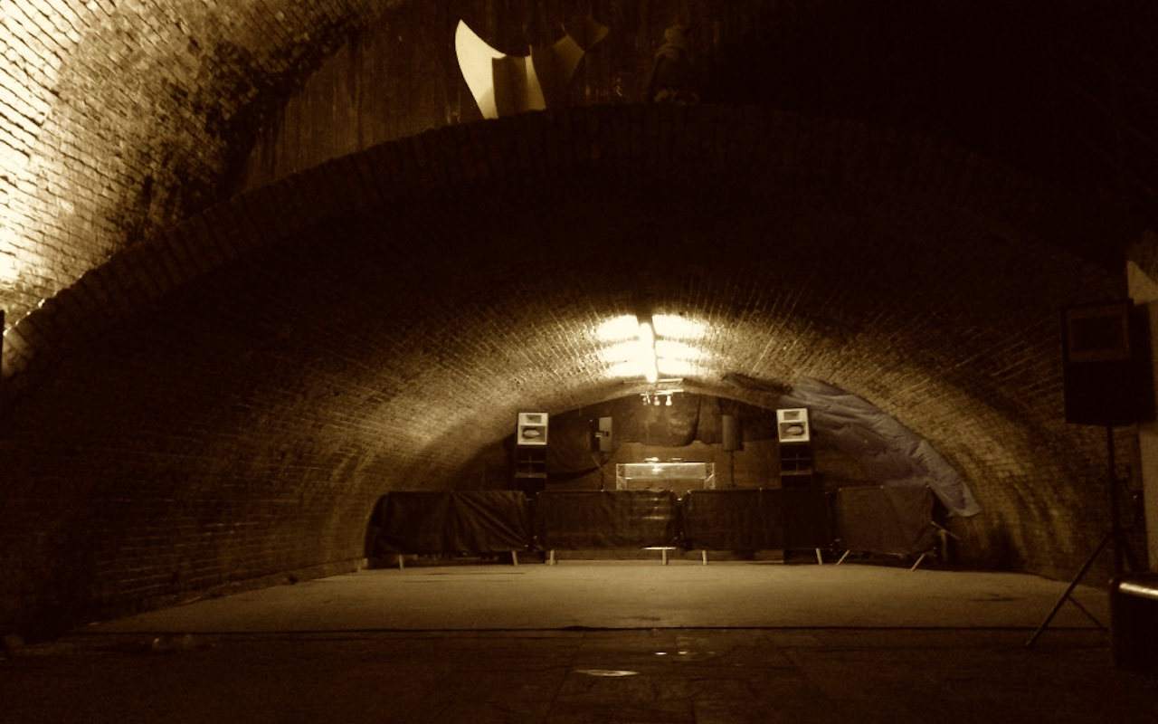 Williamson Tunnels photo