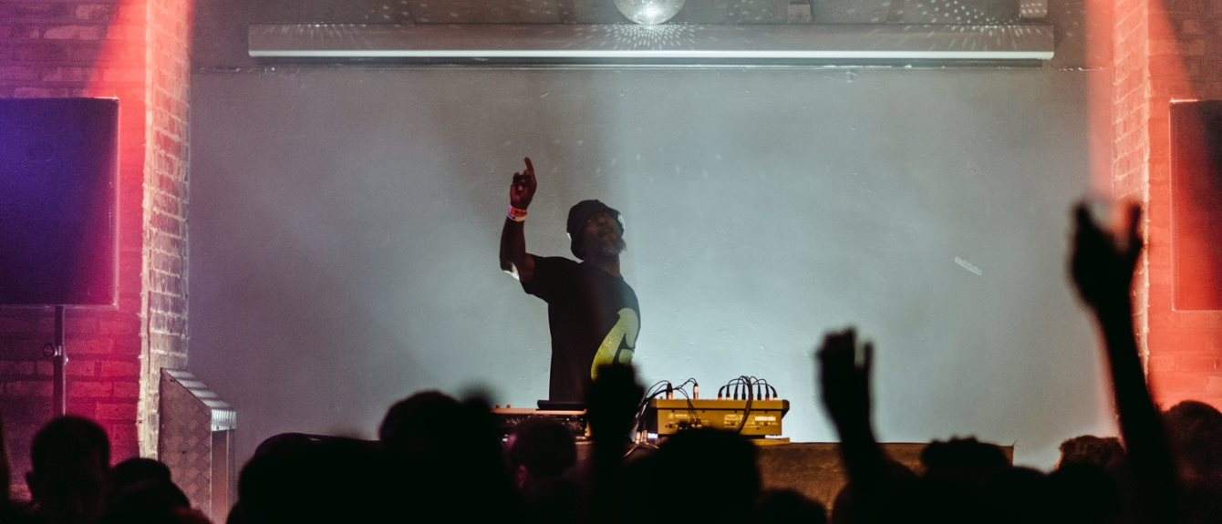 Mr. G · アーティストプロフィール