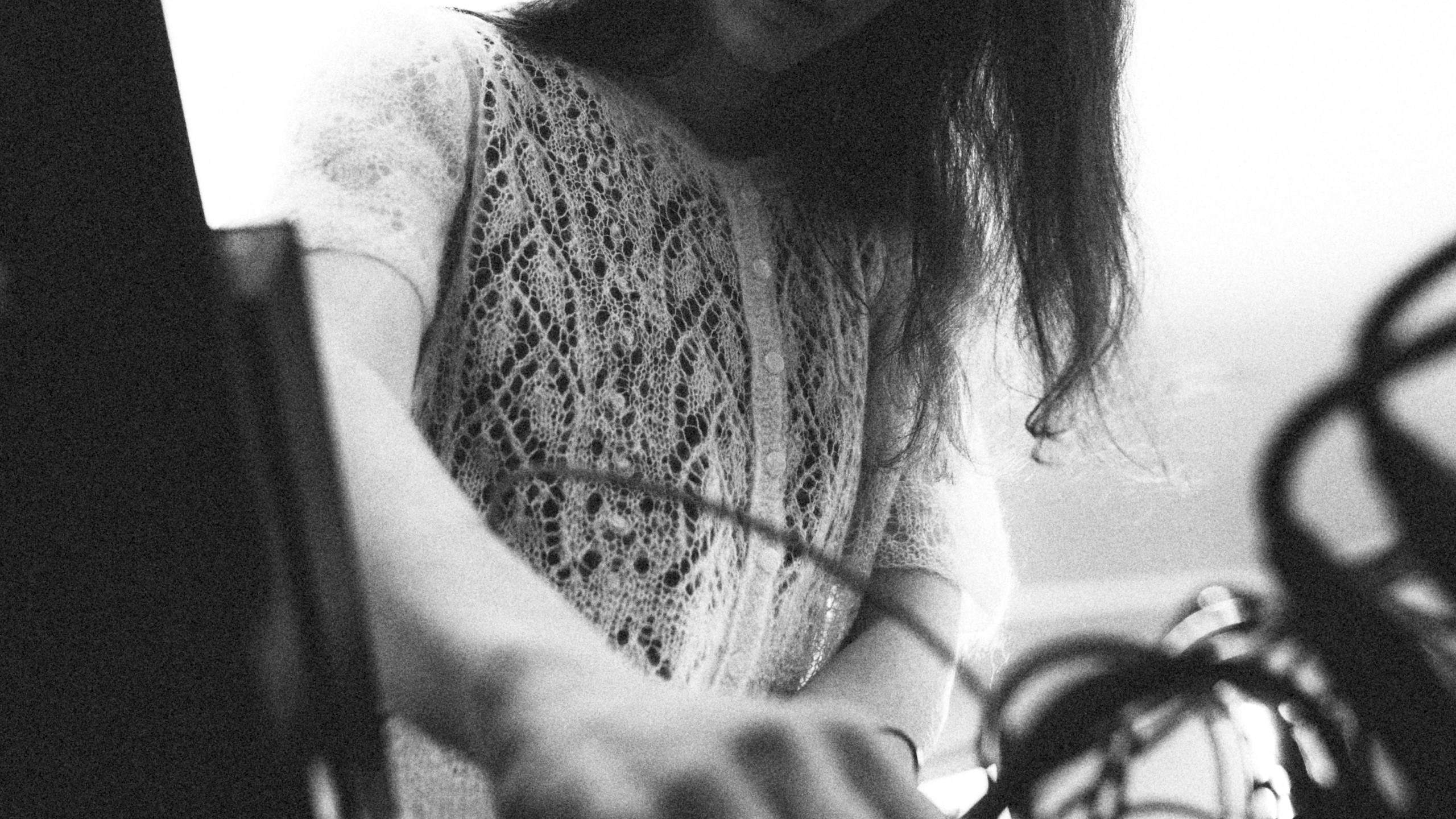 Anna Z. · Artist Profile