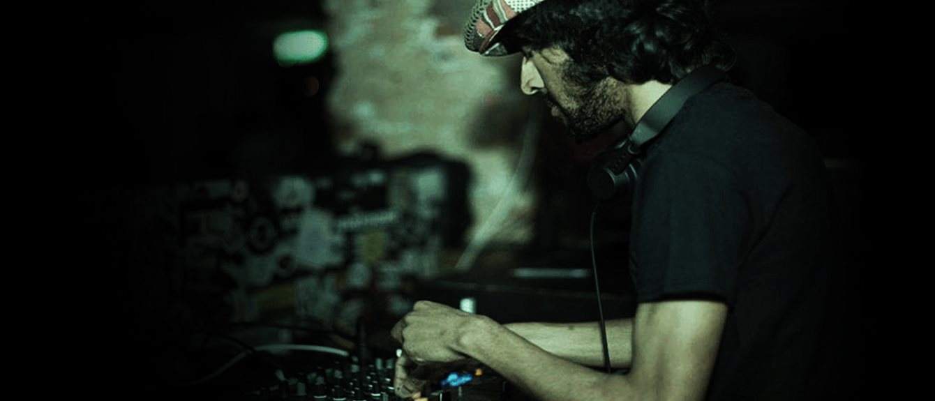 Aroop Roy · Artist Profile