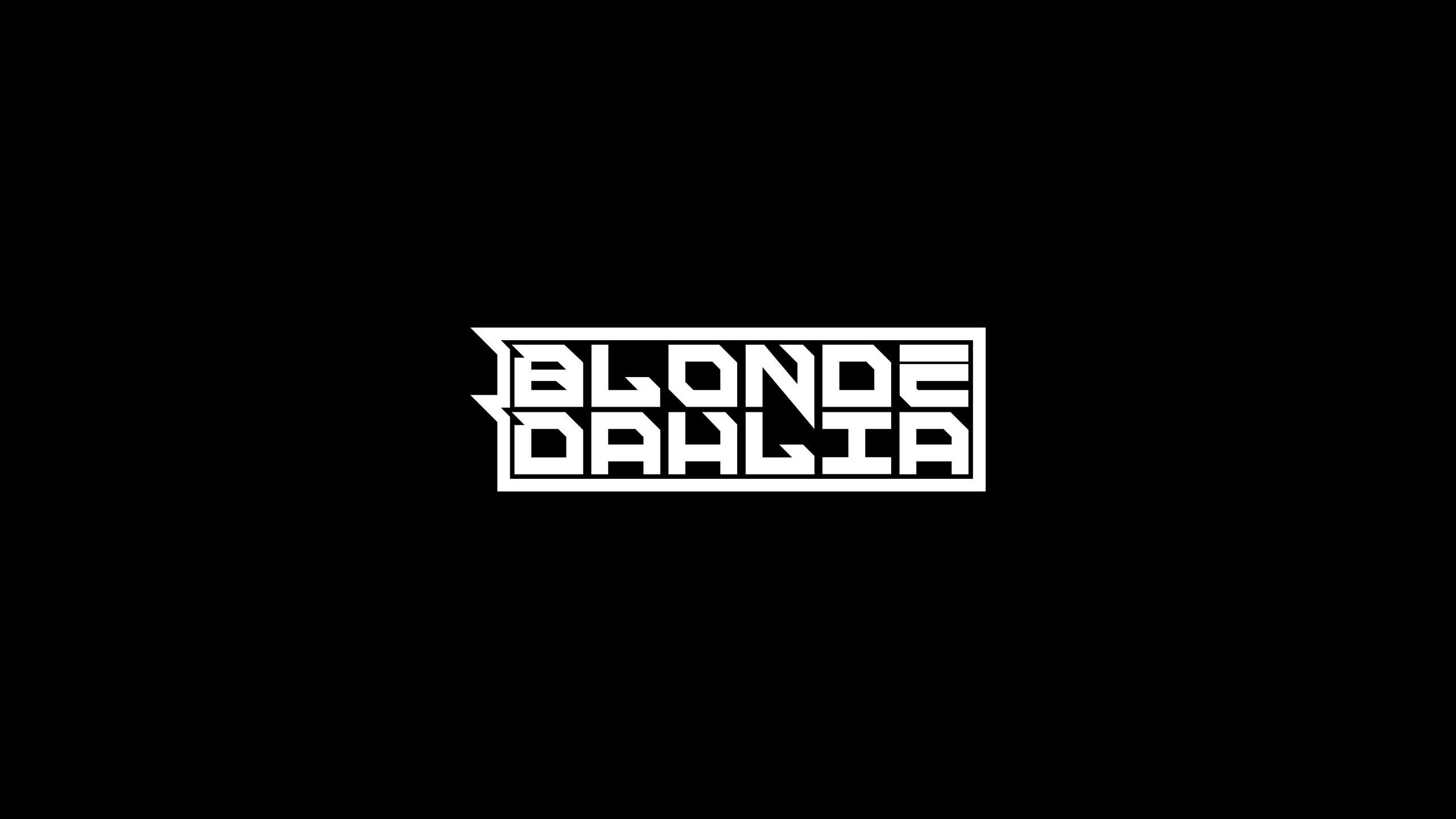 blonde-dahlia-artist-profile