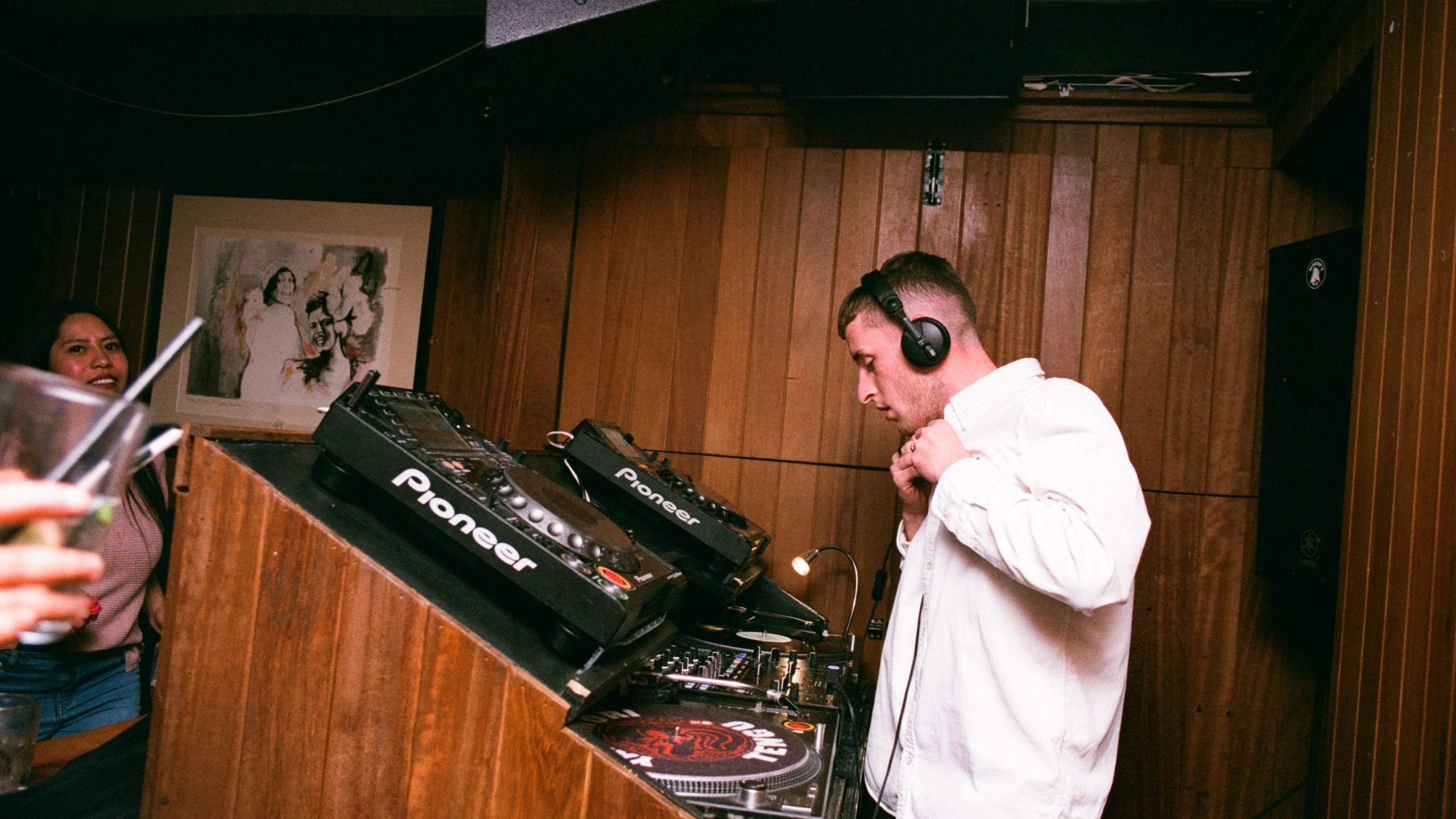 Collie (1) · Perfil del artista