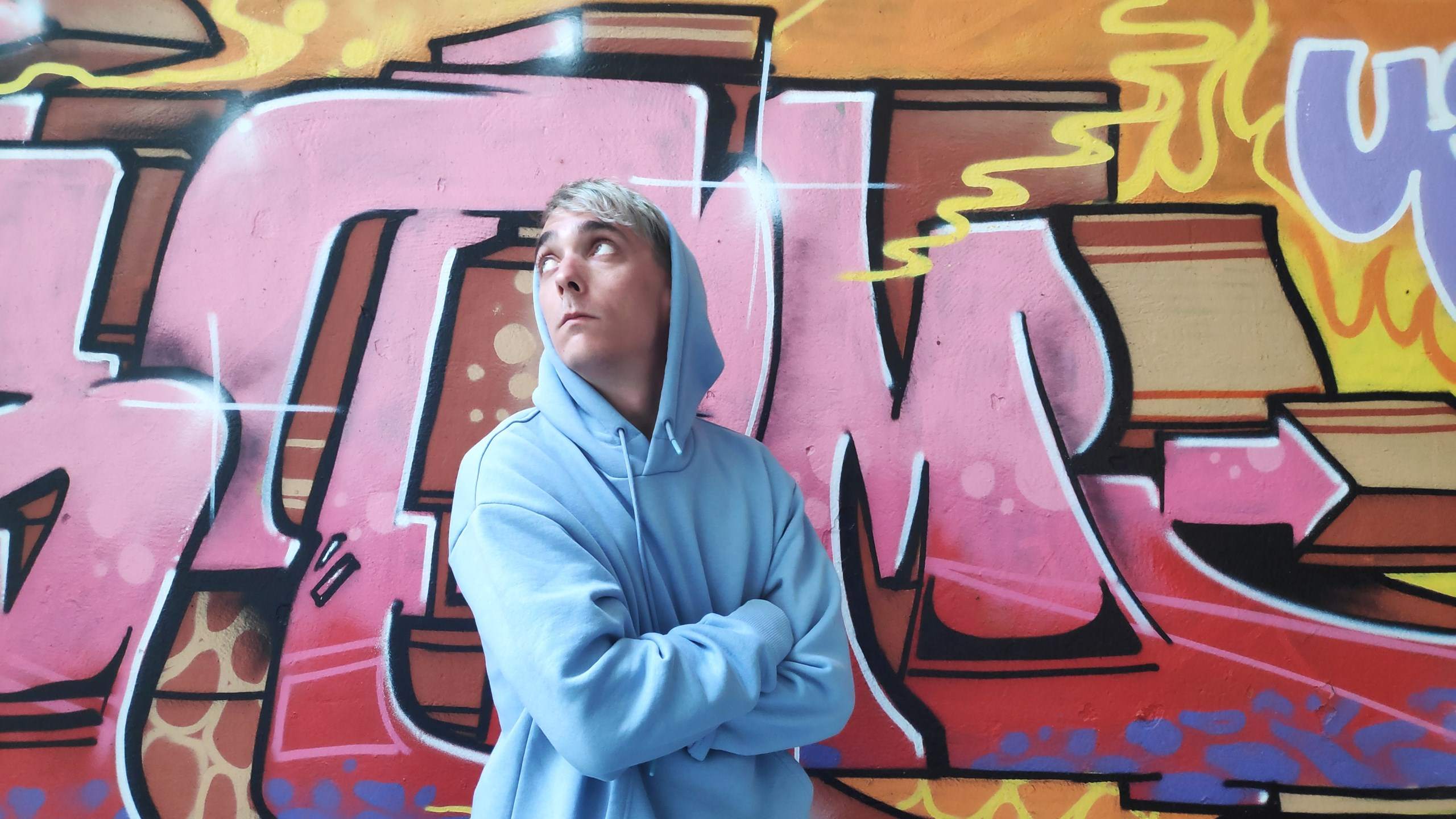 Delone · Artist Profile