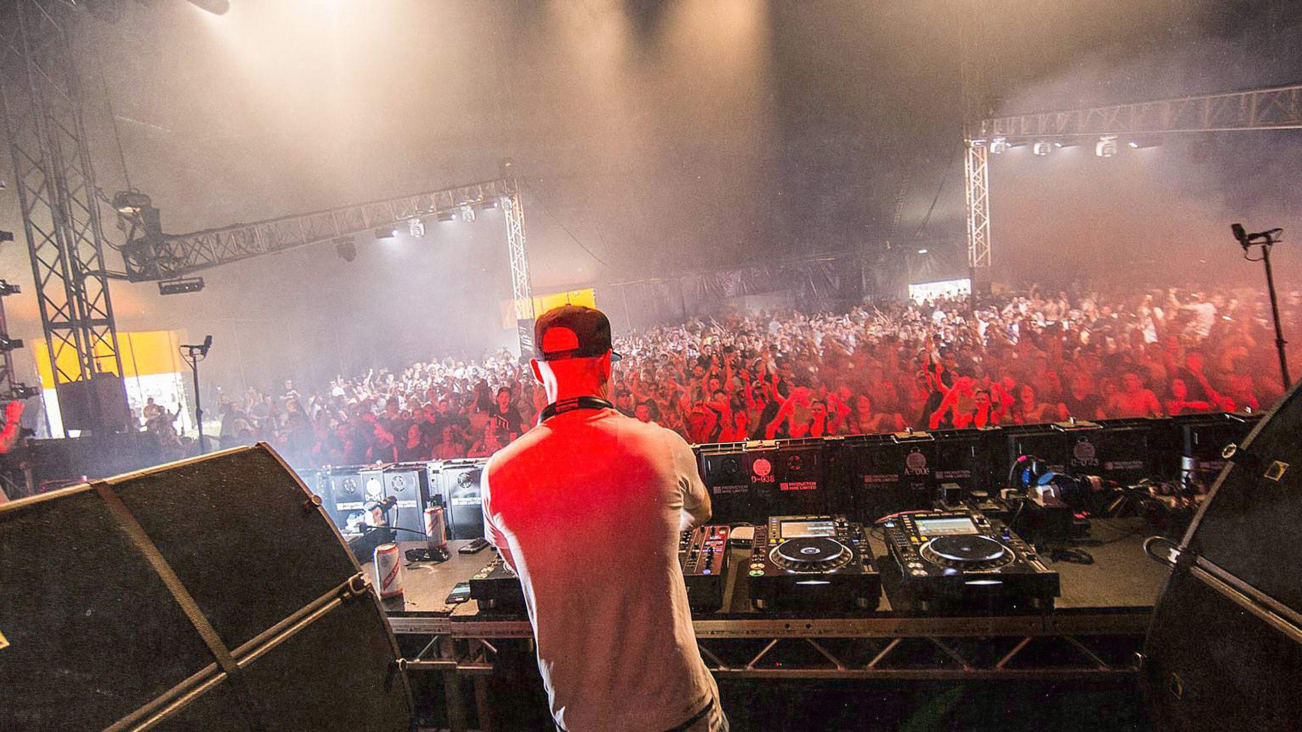 FUZE · Artist Profile
