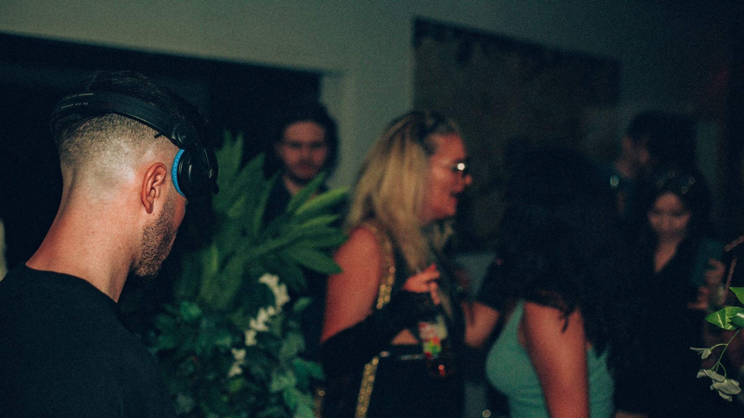 Feldy · Artist Profile