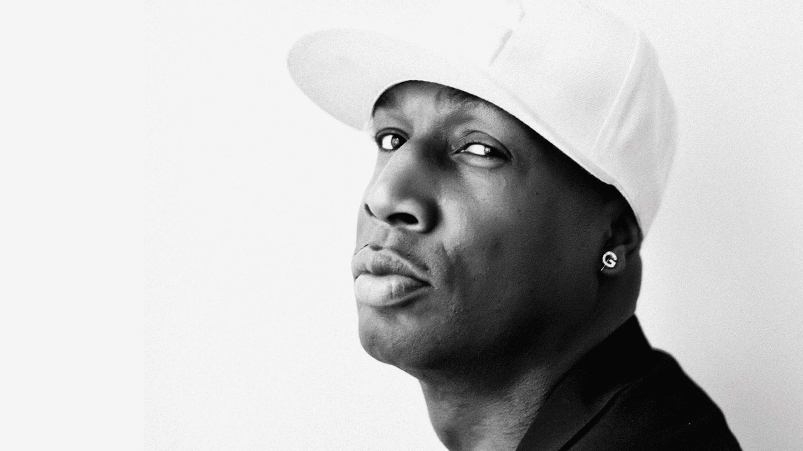 Official Website of DJ Grandmaster Flash