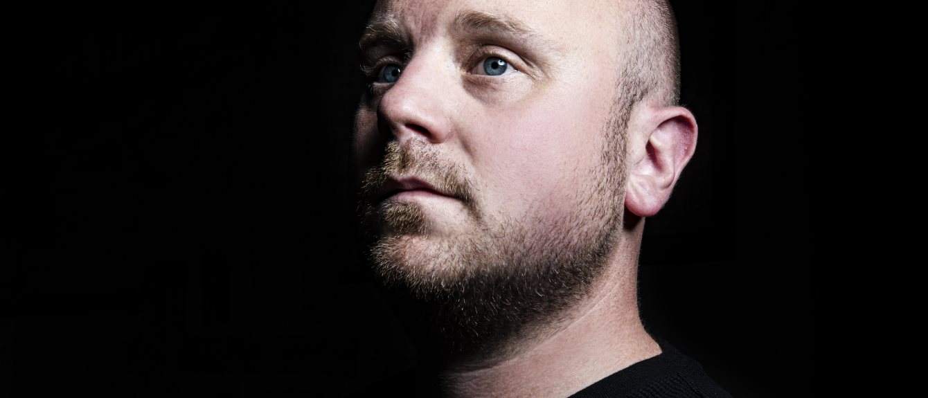 Huxley · Artist Profile