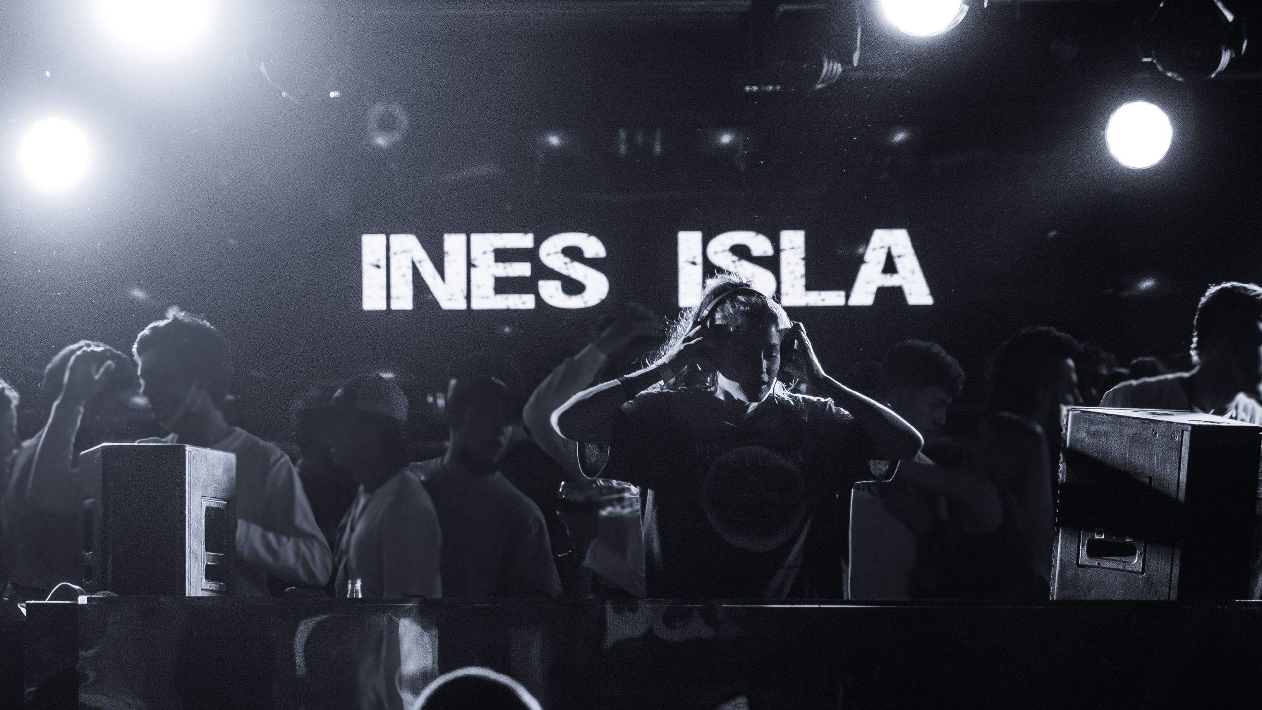 Cover image for ines isla