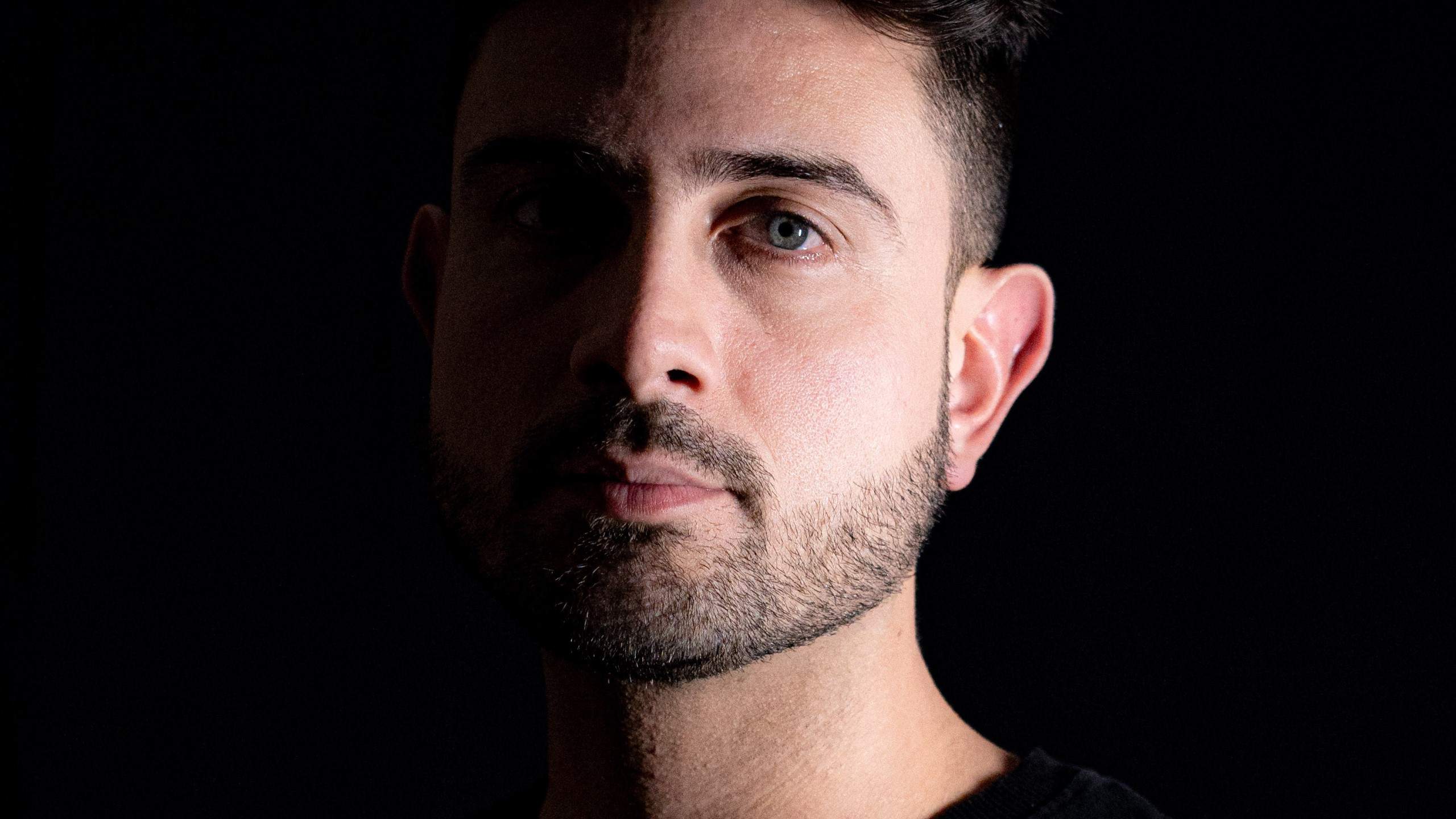 JIOR · Artist Profile