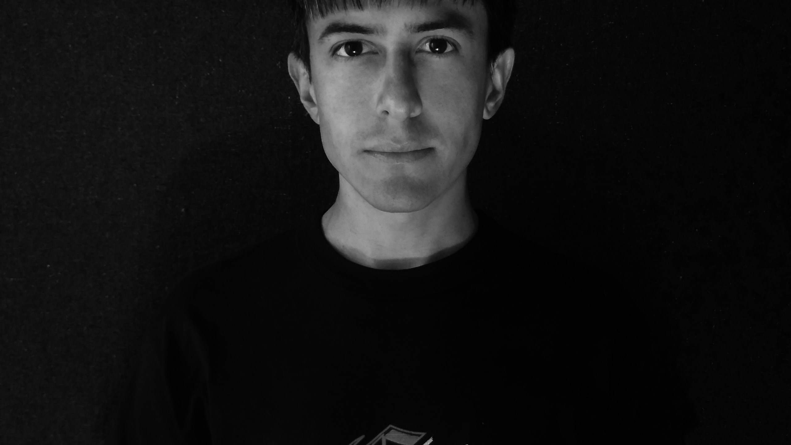 Rhombic · Artist Profile