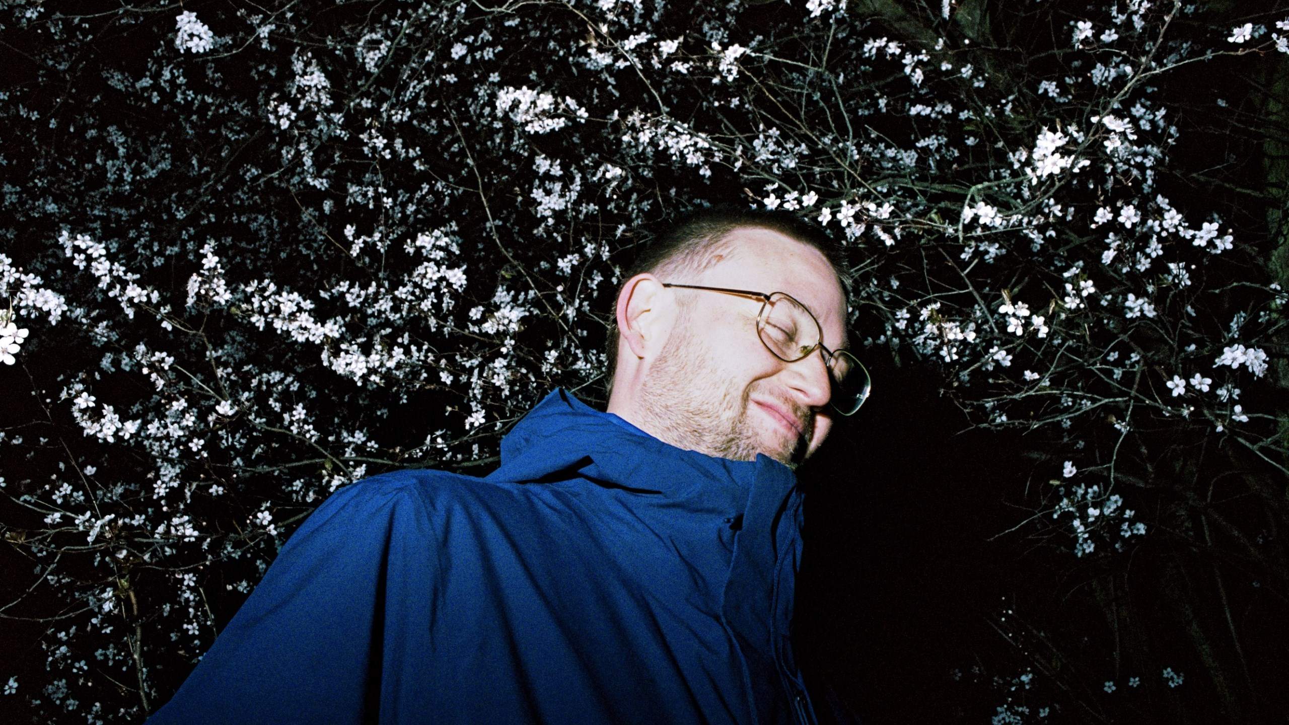 Tom VR · アーティストプロフィール