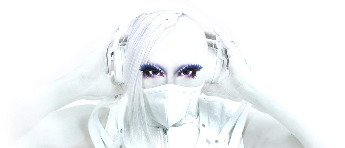 Yoji Biomehanika · アーティストプロフィール