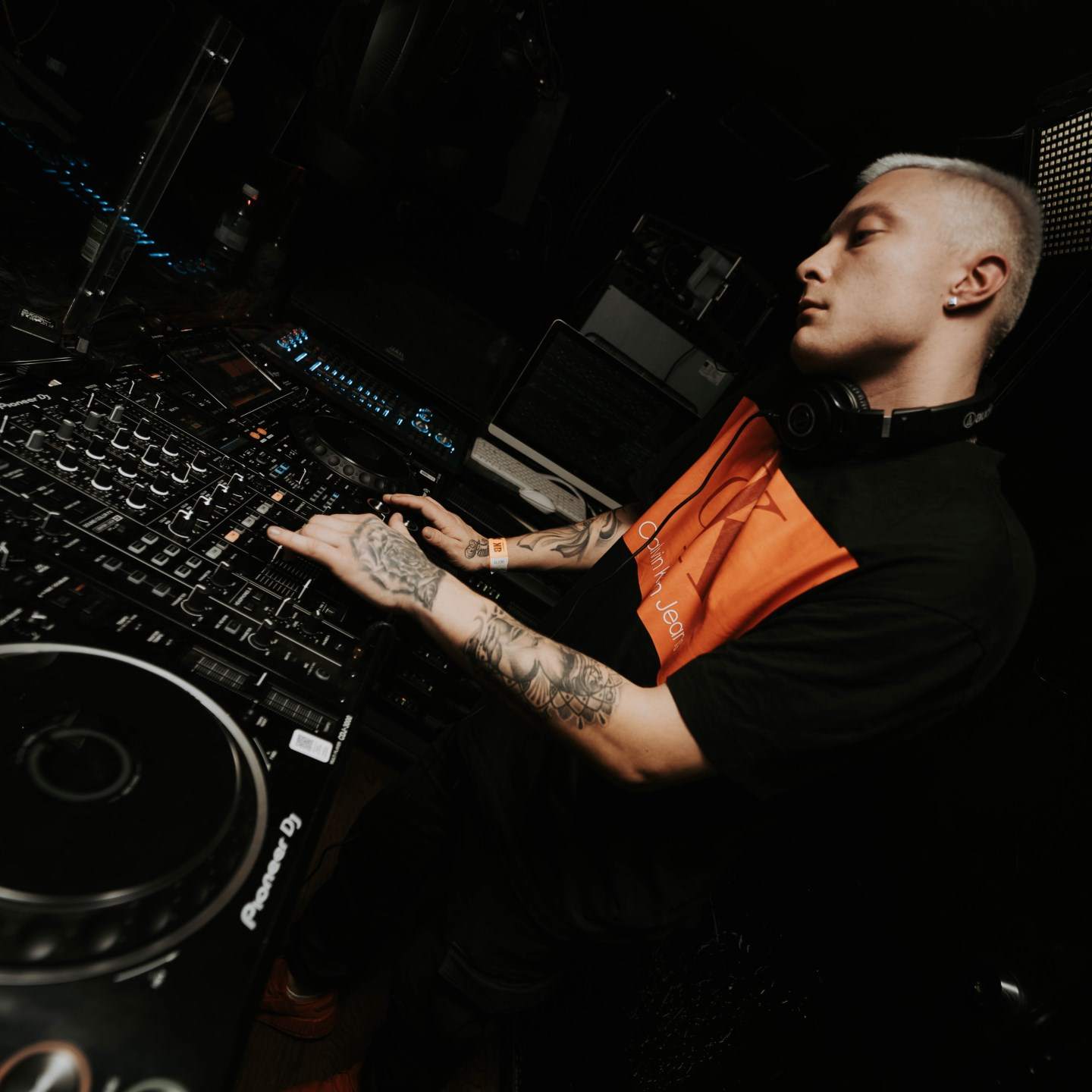 AKITEK · Artist Profile