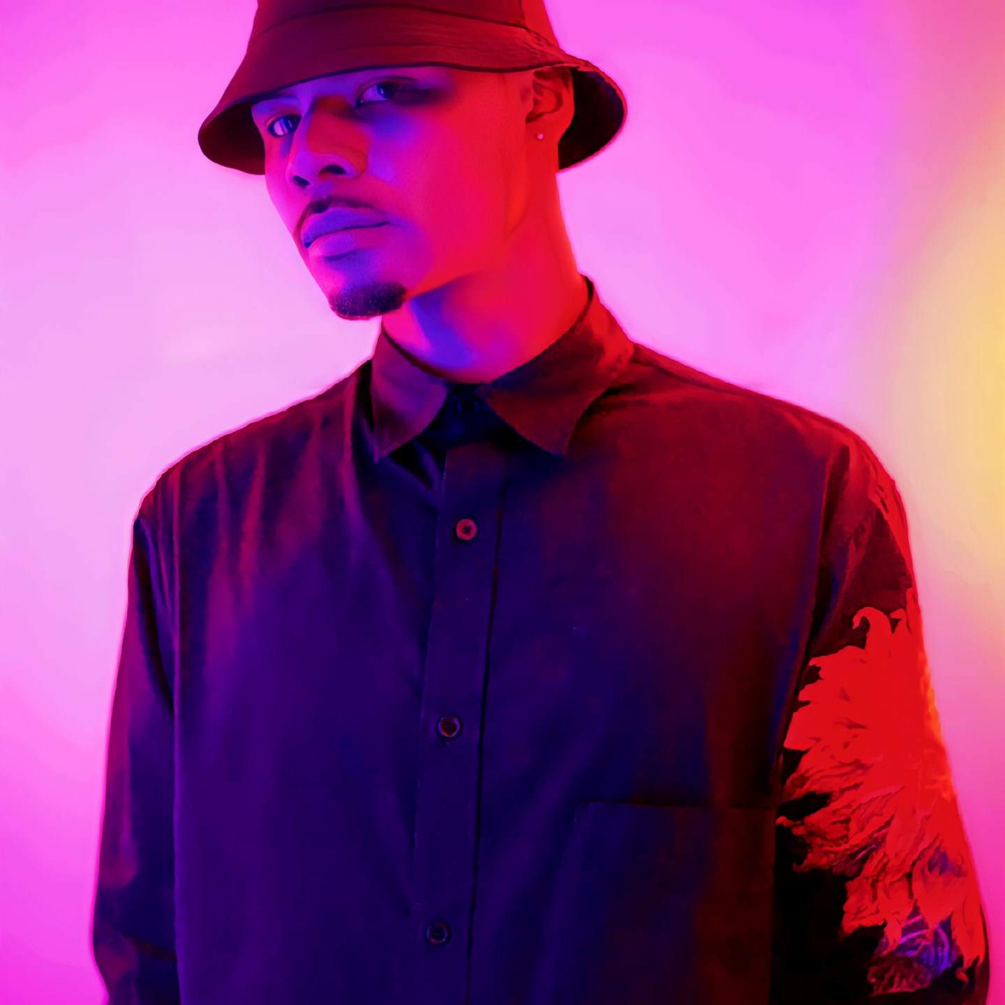 ALEXANDER M · アーティストプロフィール