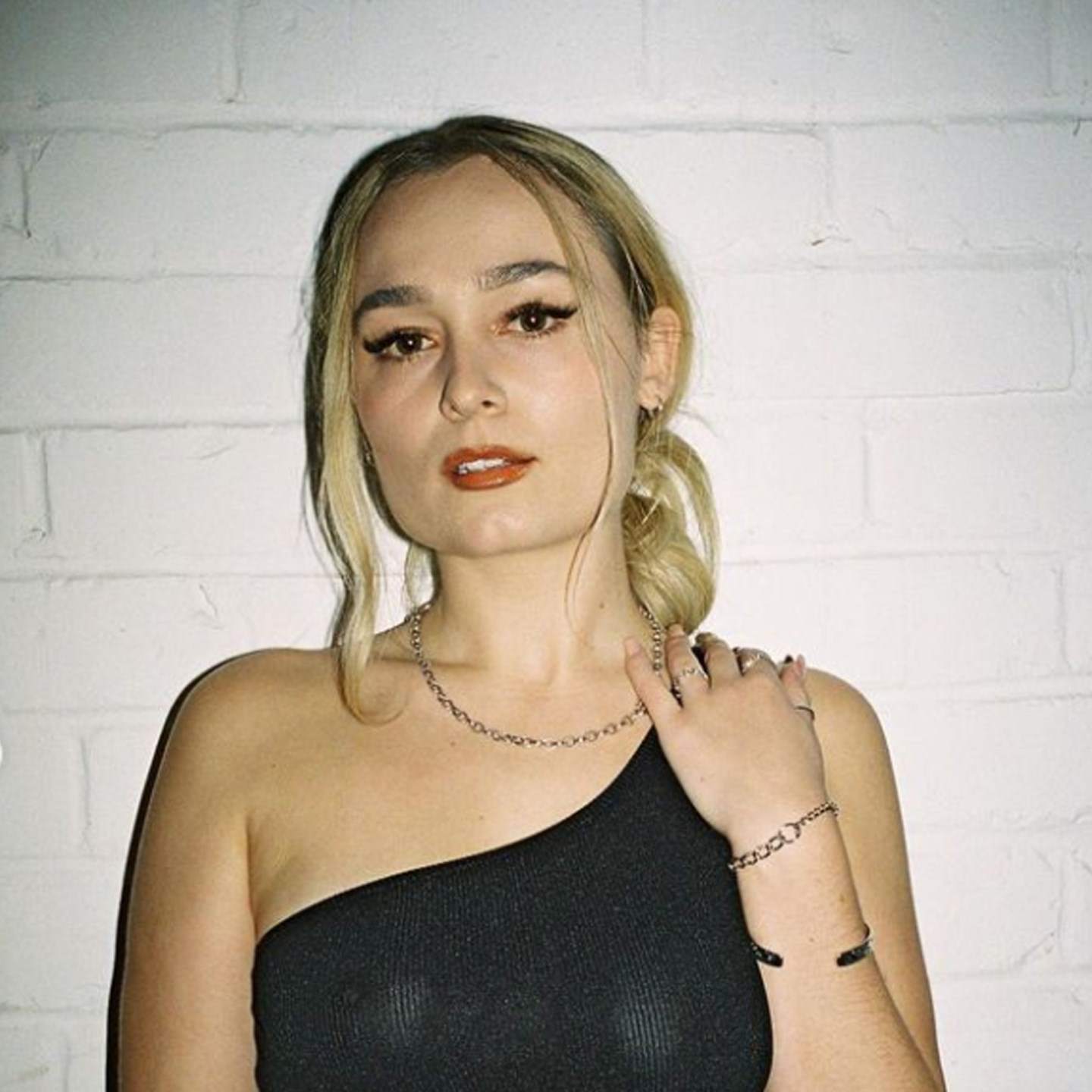 Emma Rose · Biography