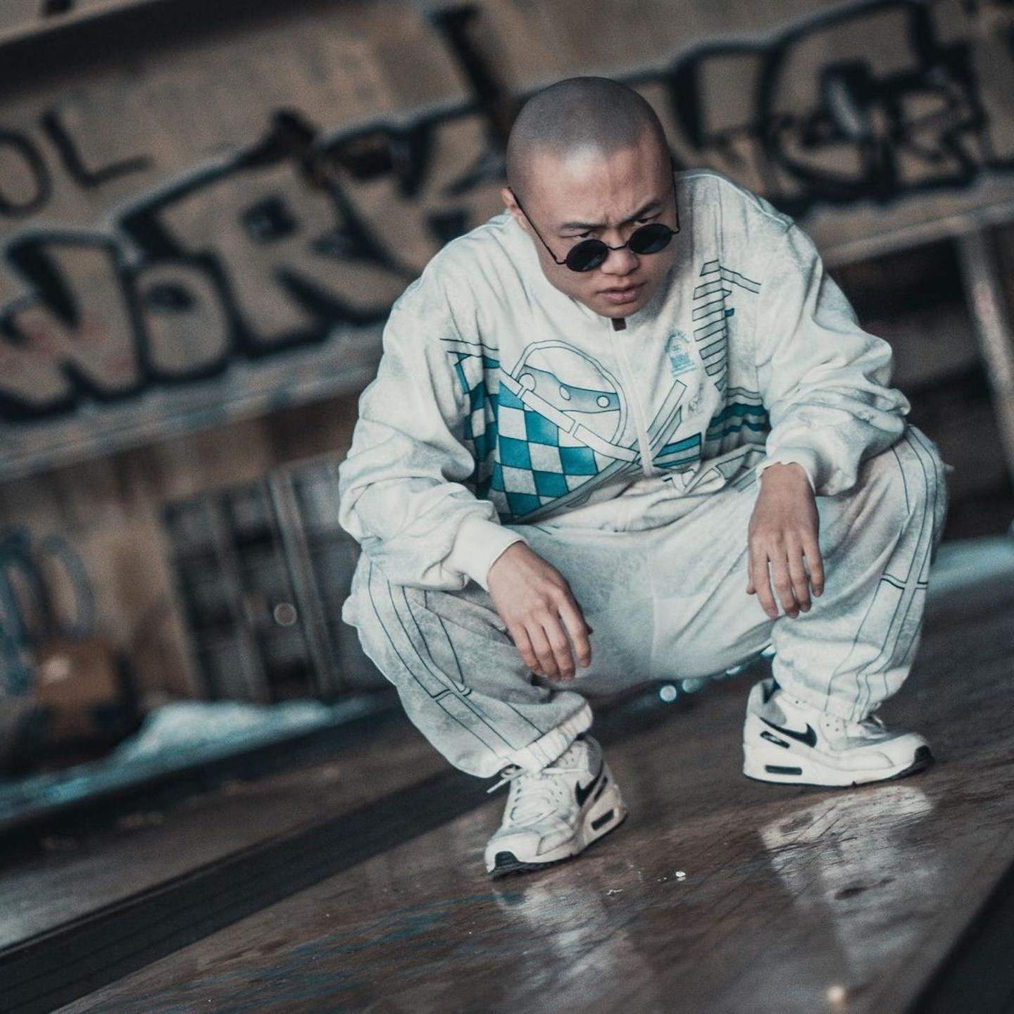 EVE (1) · Artist Profile