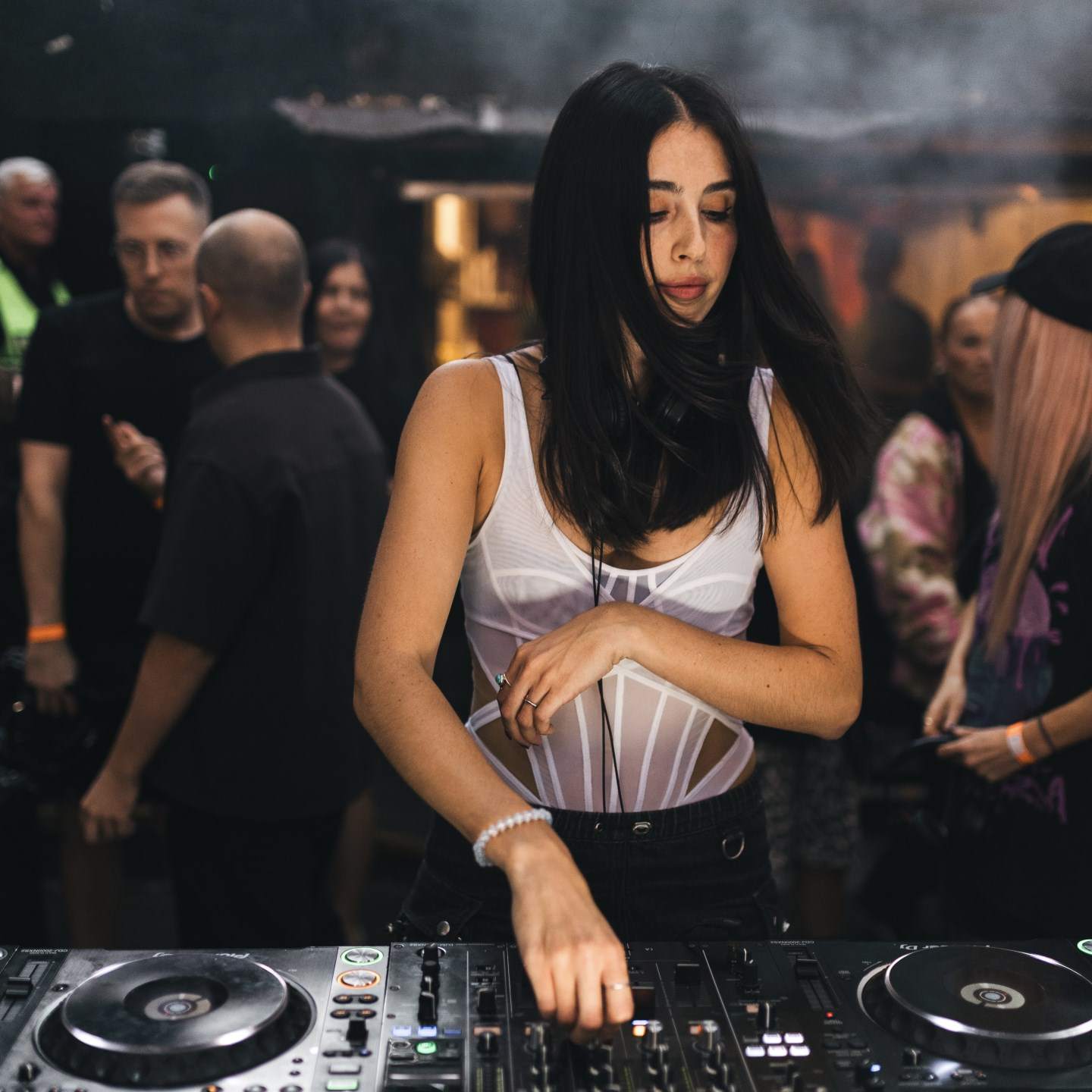 Lu.Re · Artist Profile