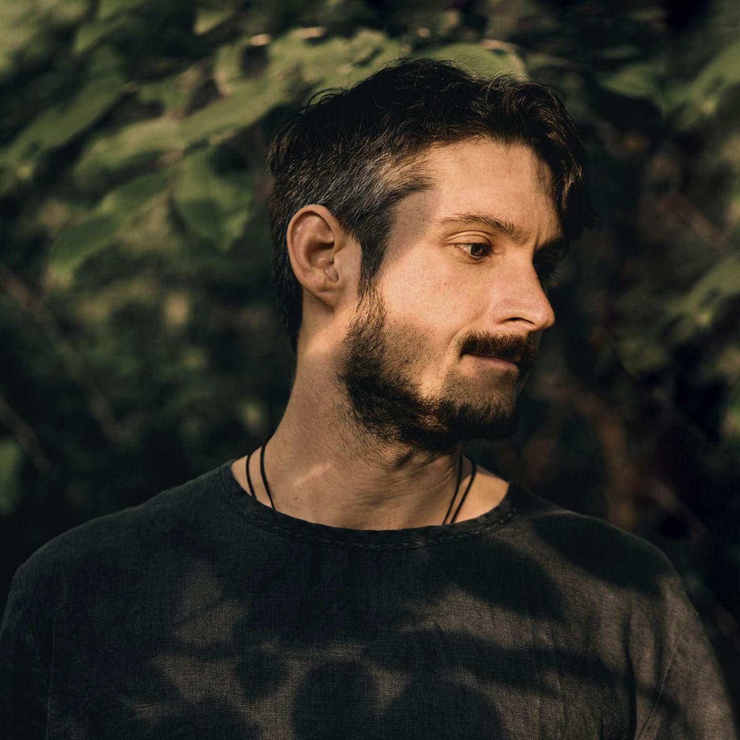 Nugi · Artist Profile