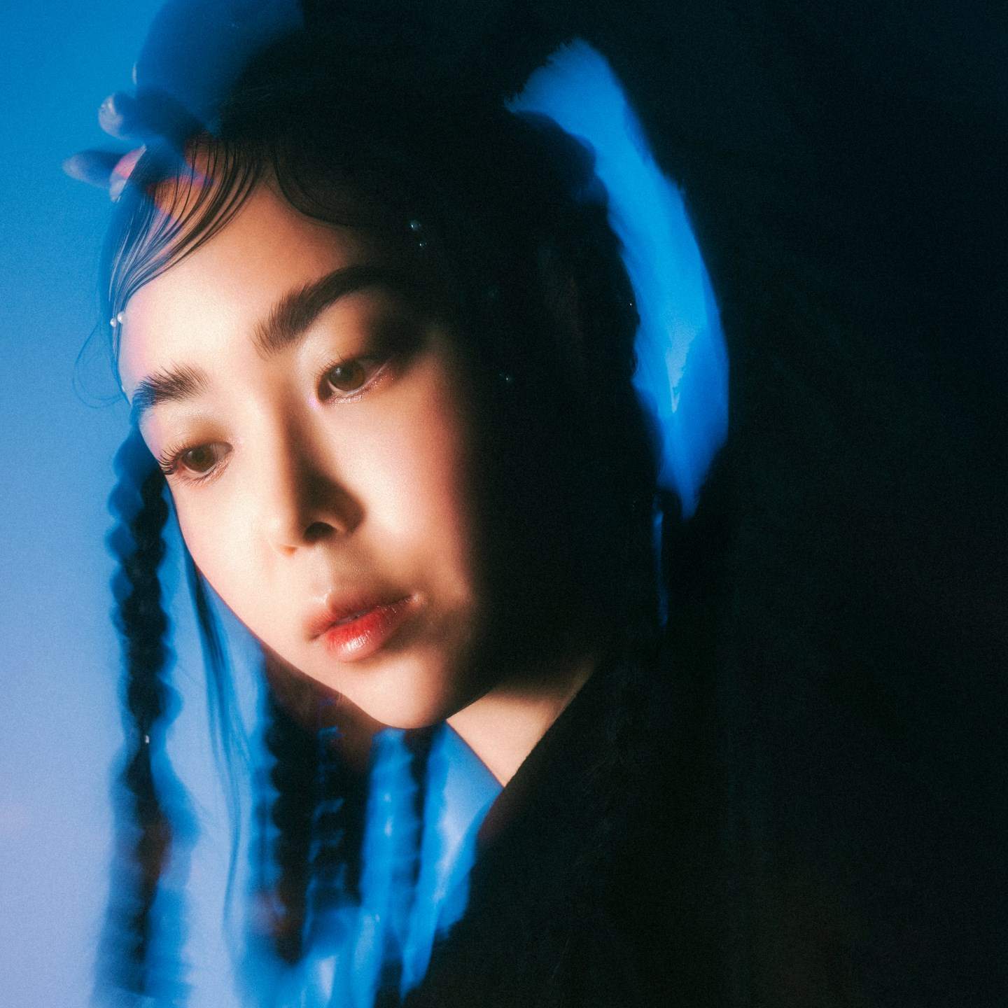 SAKURA TSURUTA · Artist Profile