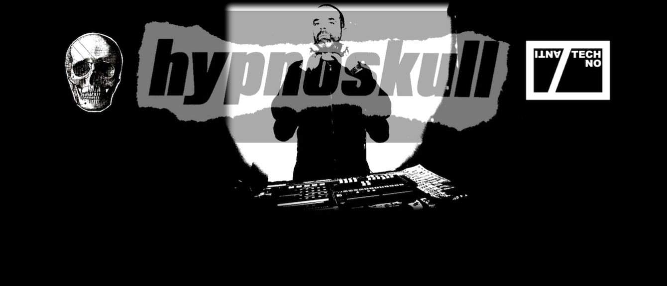 Cover image for hypnoskull