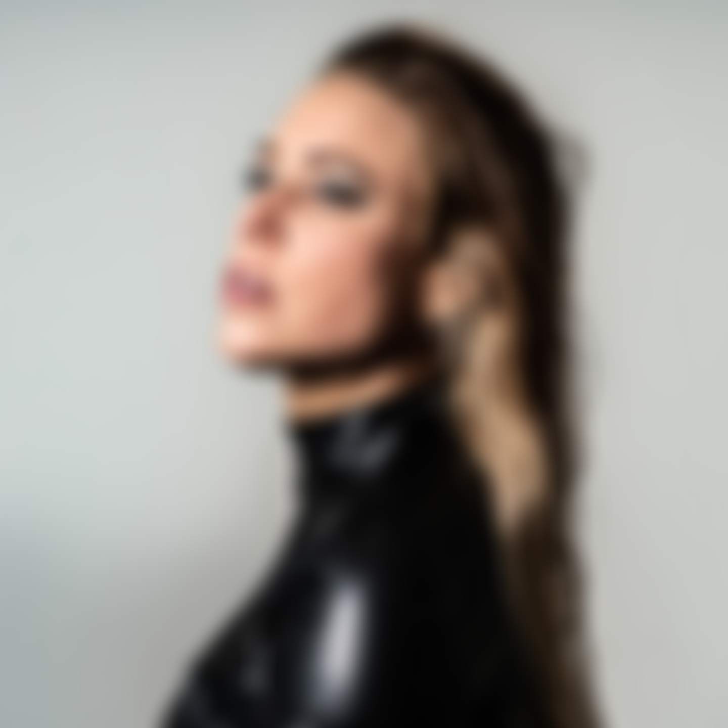 MANON (2) · Artist Profile