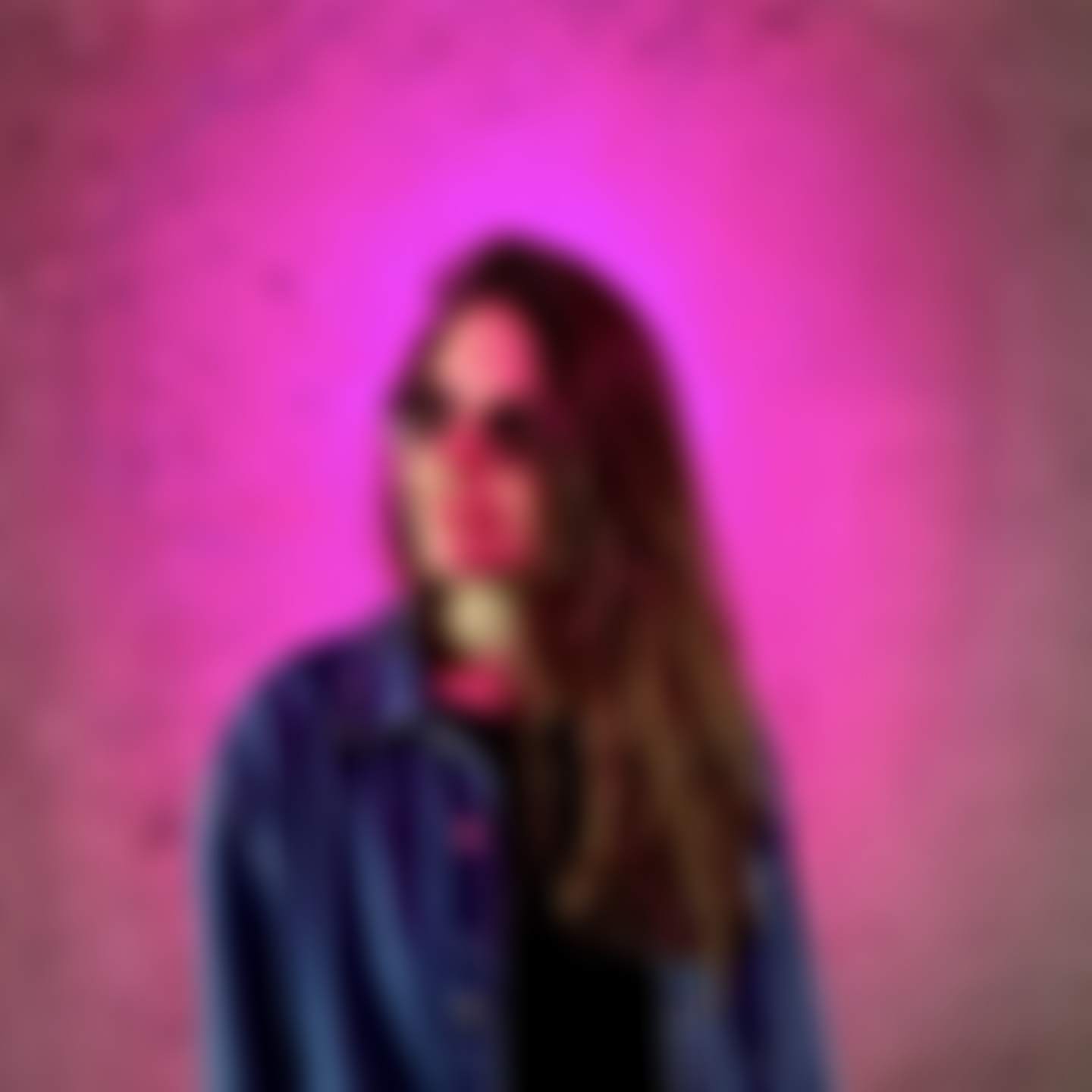 Nil Sahin · Artist Profile