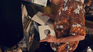 Love Is Everywhere #9: Tina Edwards // Paul Murphy // Masumi Endo // Foot Notes