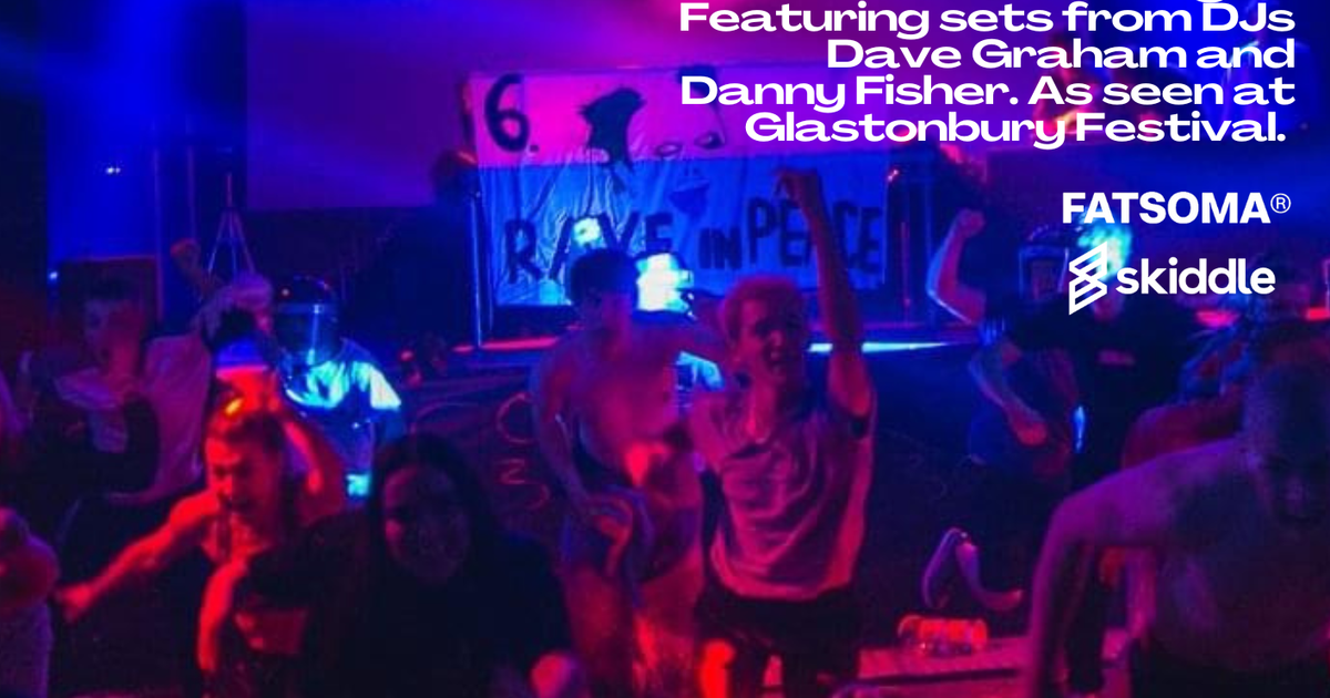 RAVES R US em Invisible Wind Factory, Liverpool