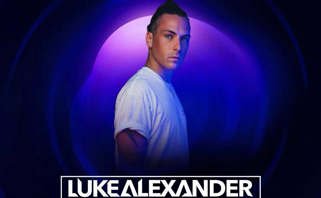 Luke Alexander at Nebula, New York City