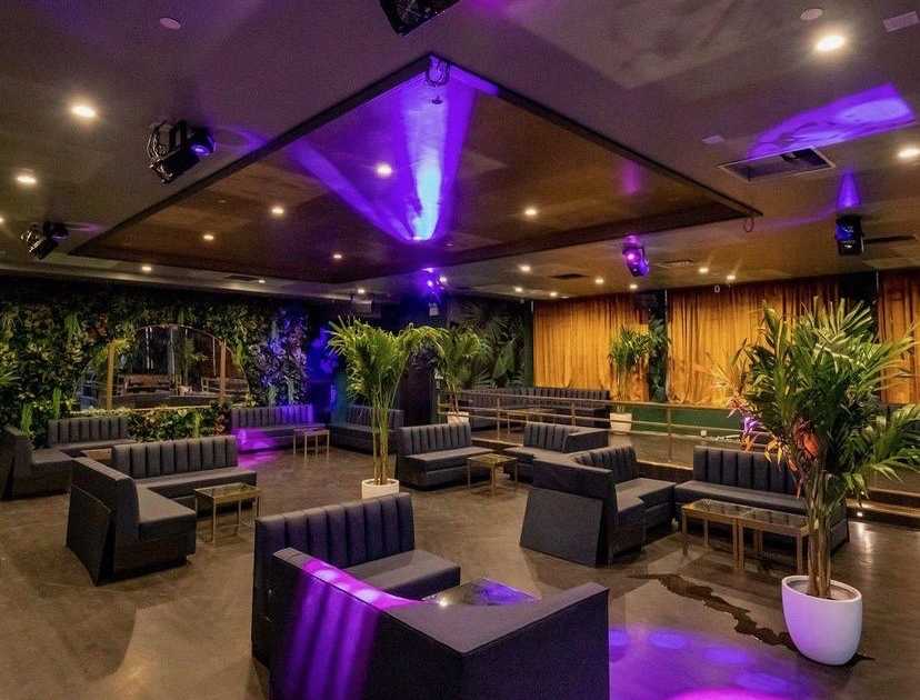 Join NYC’s elite Halloween 2025 party at The Stafford Room, Harbor NYC Rooftop in Hell’s Kitchen. Luxury vibes, DJs, and haunting energy.
| GametightNY.com