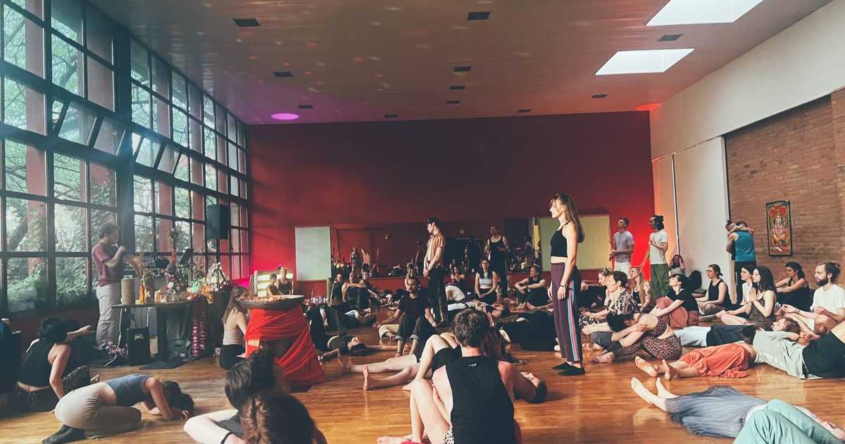 Ecstatic Dance & Cacao (Christian Rippel) at SEZ Klub, Berlin